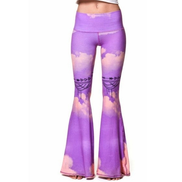 Teeki Purple Cloud Print Flare Leggings - Picture 1 of 2
